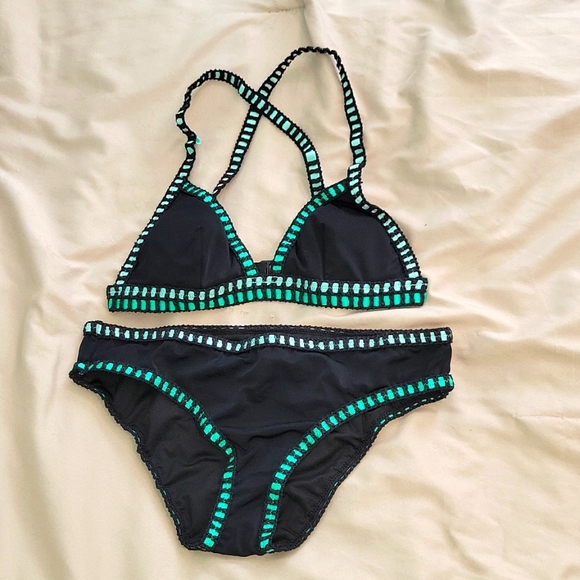 Brand New - Victoria Secret Bikini Swim Suit Top (XS) & Bottom (S) - Picture 1 of 13